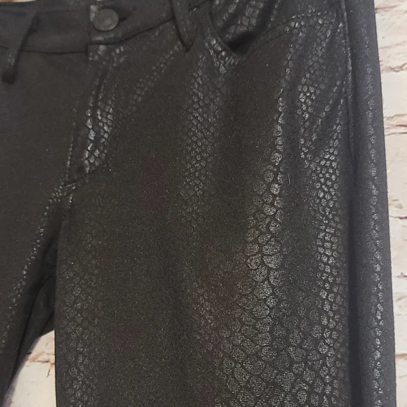 Excellent black snake skin super skinny pants true religion sz 28 - Picture 2 of 4